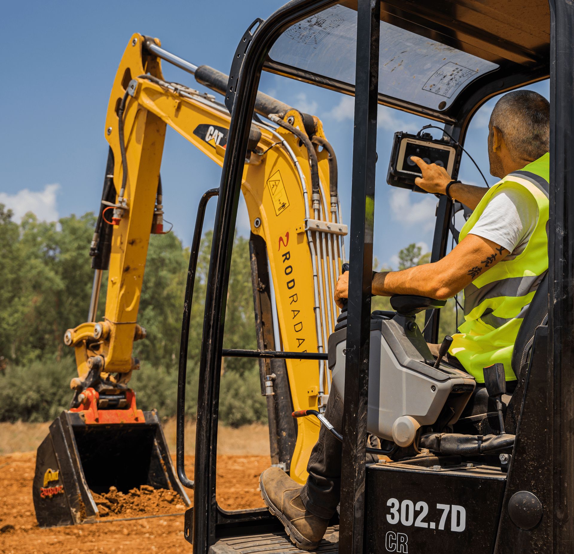 埋設物検知センサー付き掘削バケット「LDR EXCAVATE™」